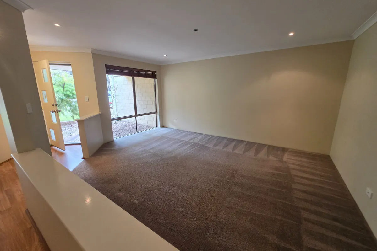 28 Laurie Street — photo 2 of 15