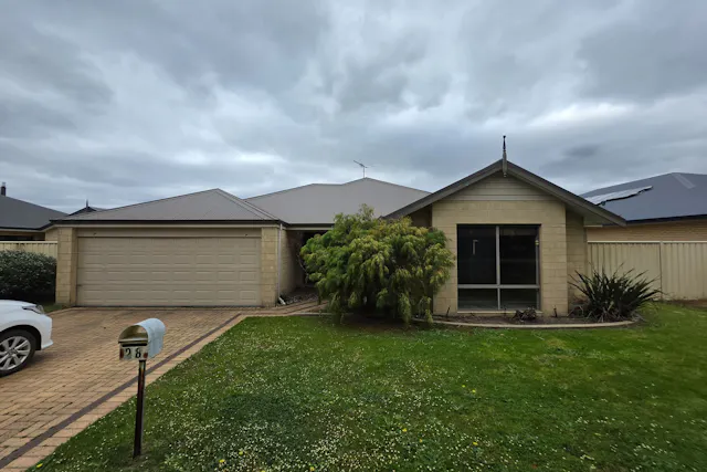 28 Laurie Street — photo from Elders Real Estate Bunbury / Davenport - McCombe Road