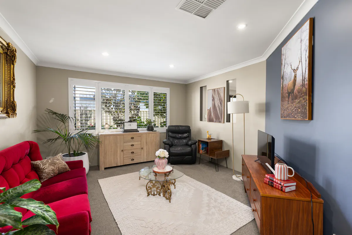 18 Margaret Circle — photo 9 of 28