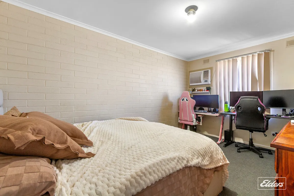 10 Grevillea Street — photo 6 of 19
