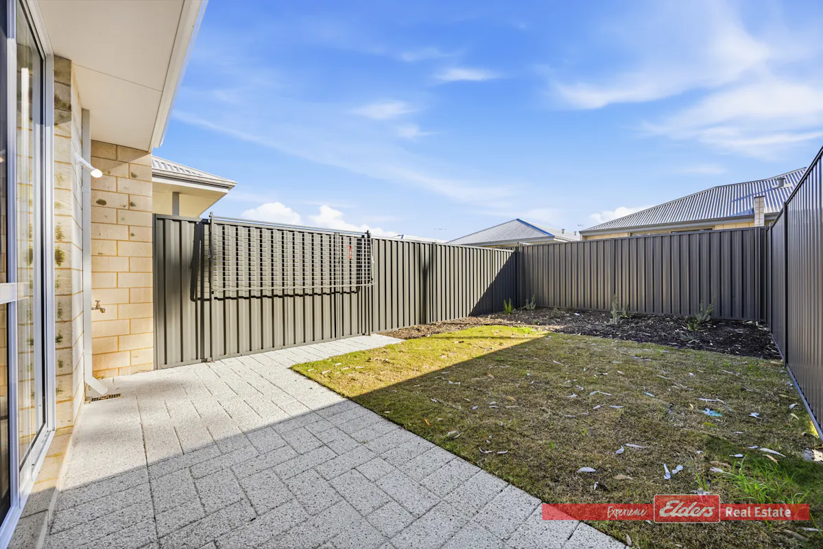 15B Trango Road — photo 9 of 11
