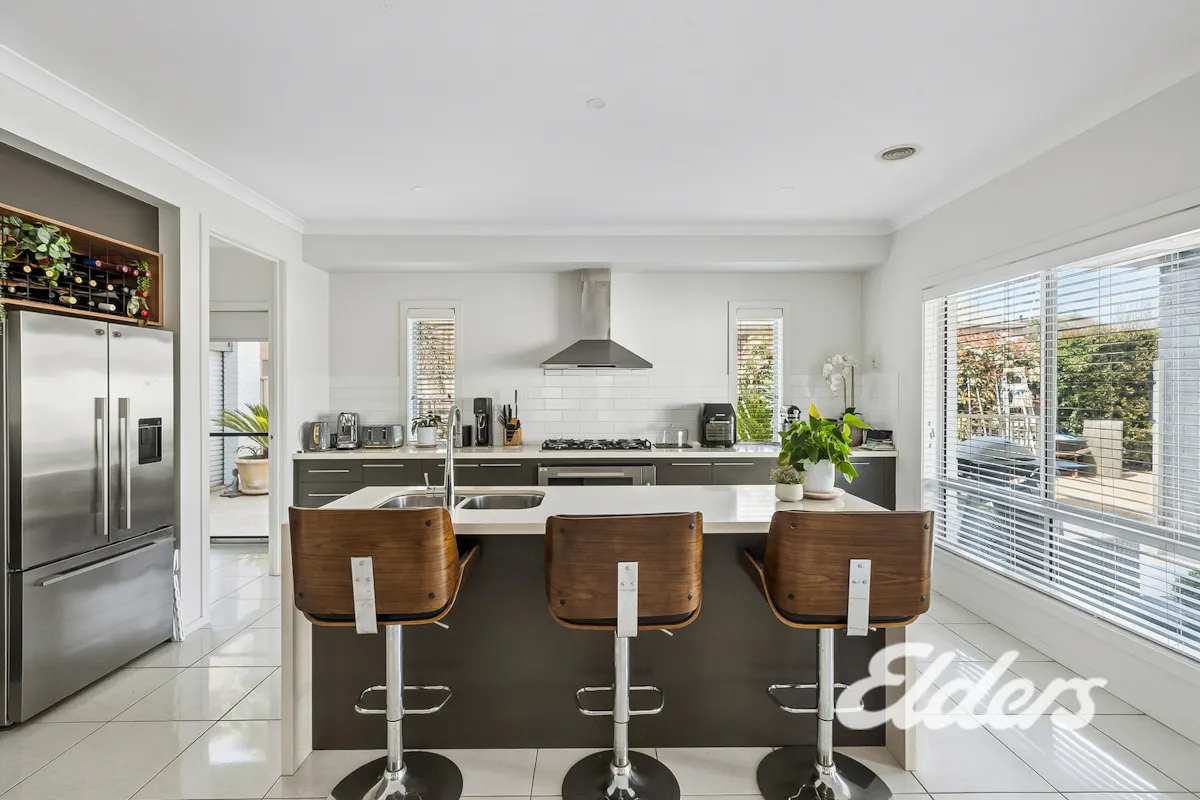 170 Witt Street — photo 9 of 30