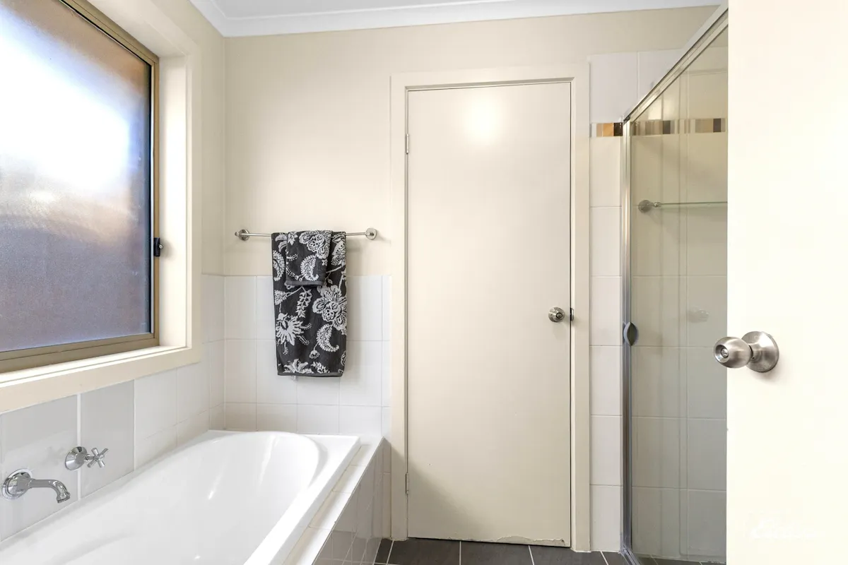 7 Henderson Street — photo 14 of 23