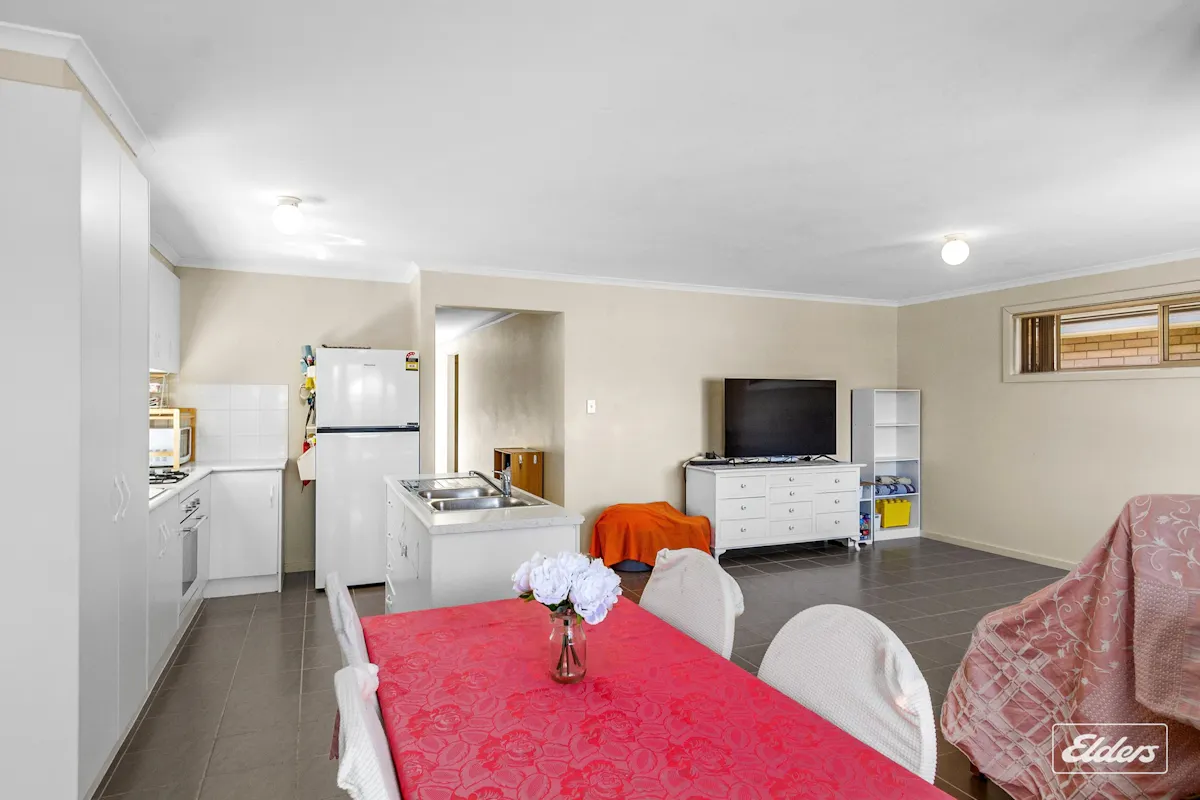 7 Henderson Street — photo 6 of 23