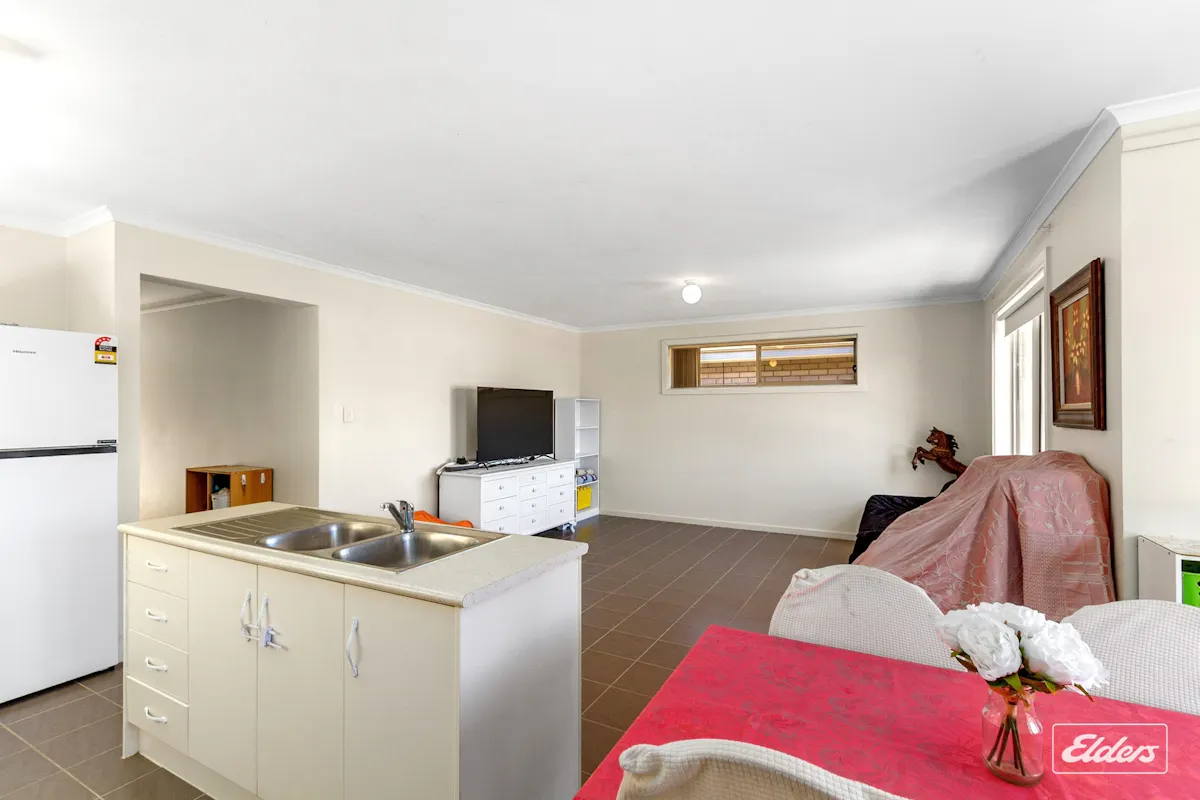 7 Henderson Street — photo 7 of 23
