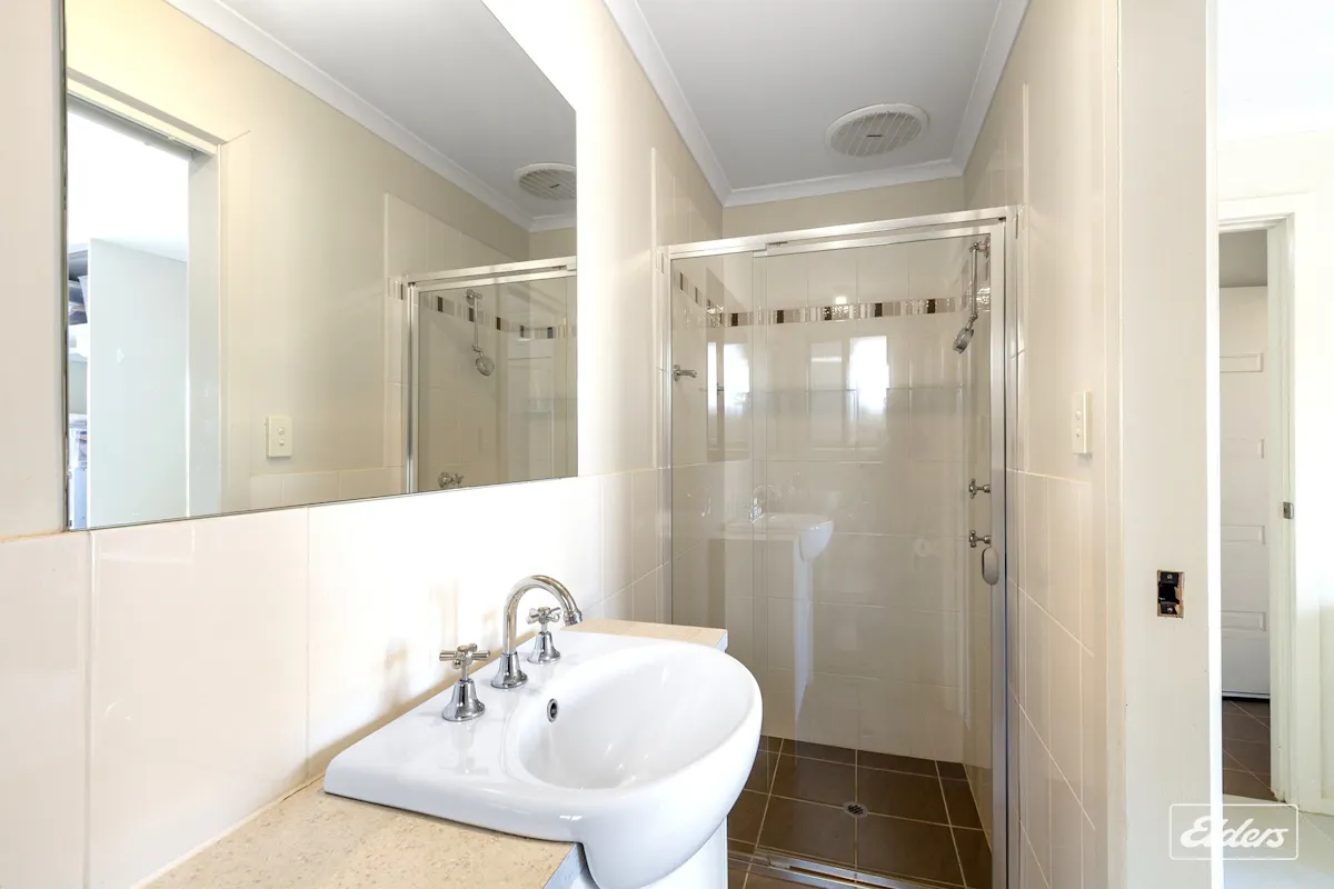 7 Henderson Street — photo 11 of 23