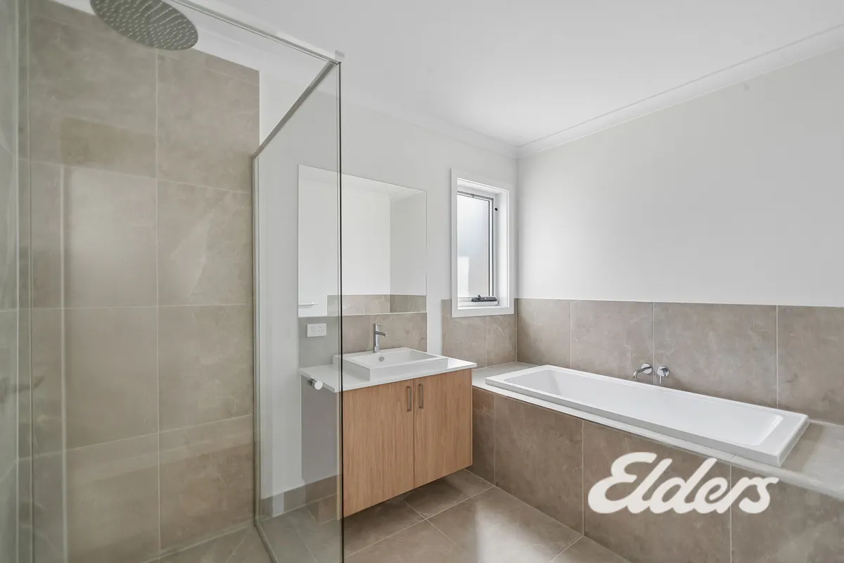 3B McLean Street — photo 11 of 15