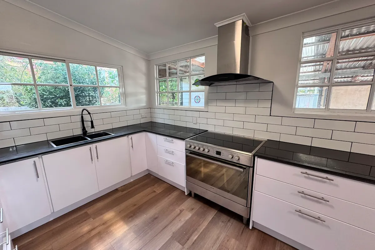 20 Newcastle Road — photo 3 of 15