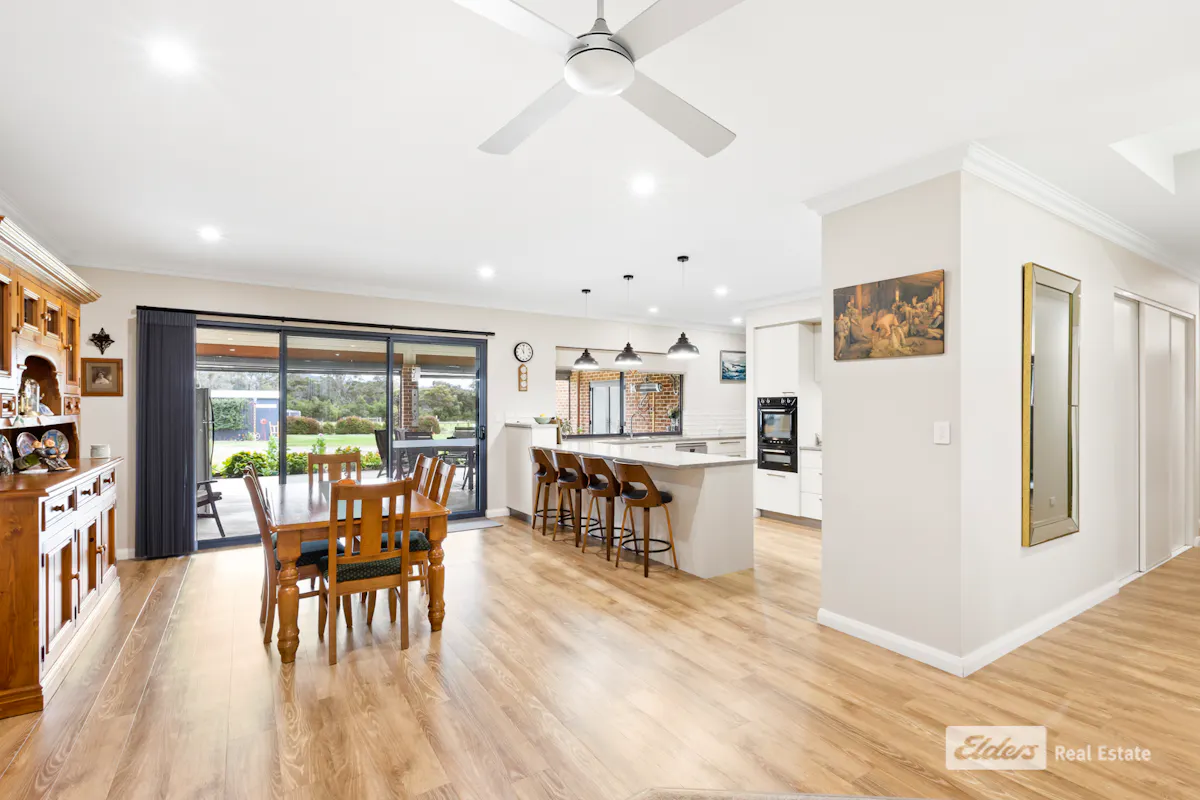 109 Warrenup Place — photo 6 of 30
