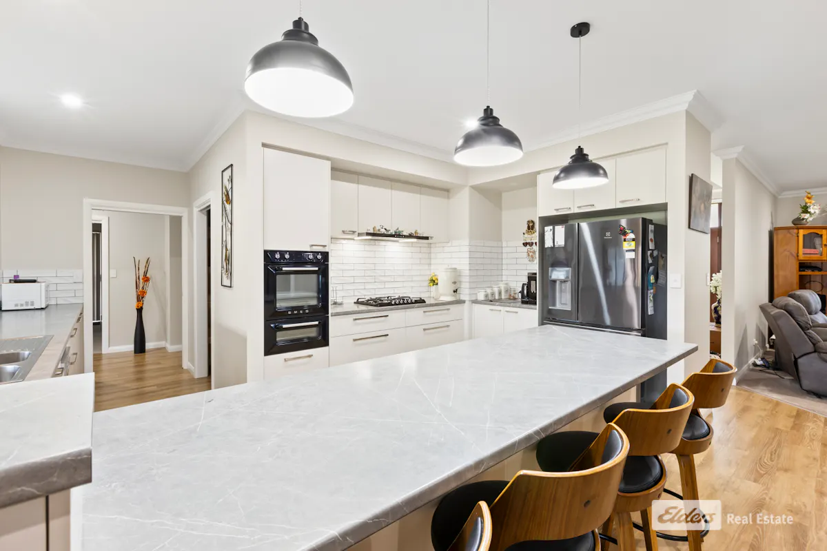 109 Warrenup Place — photo 7 of 30