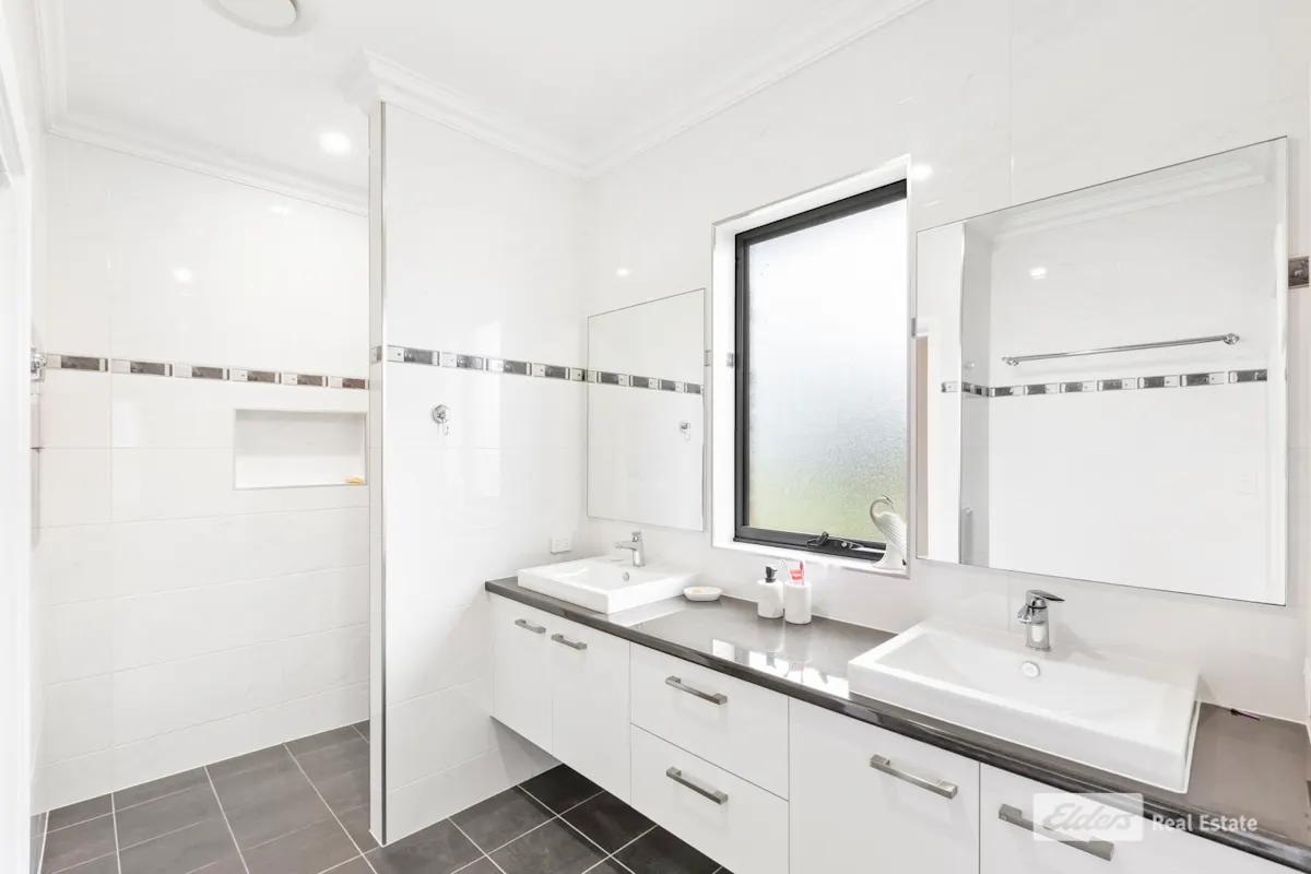109 Warrenup Place — photo 15 of 30