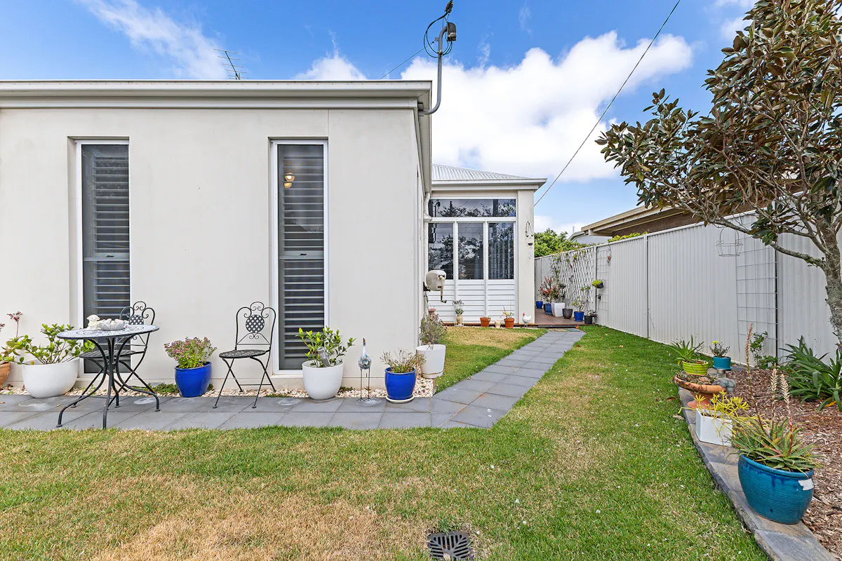 27 Burke Street — photo 24 of 30