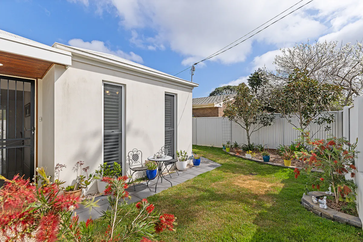 27 Burke Street — photo 25 of 30
