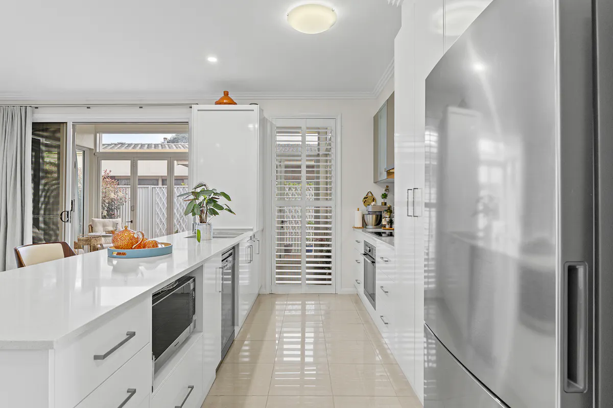 27 Burke Street — photo 5 of 30