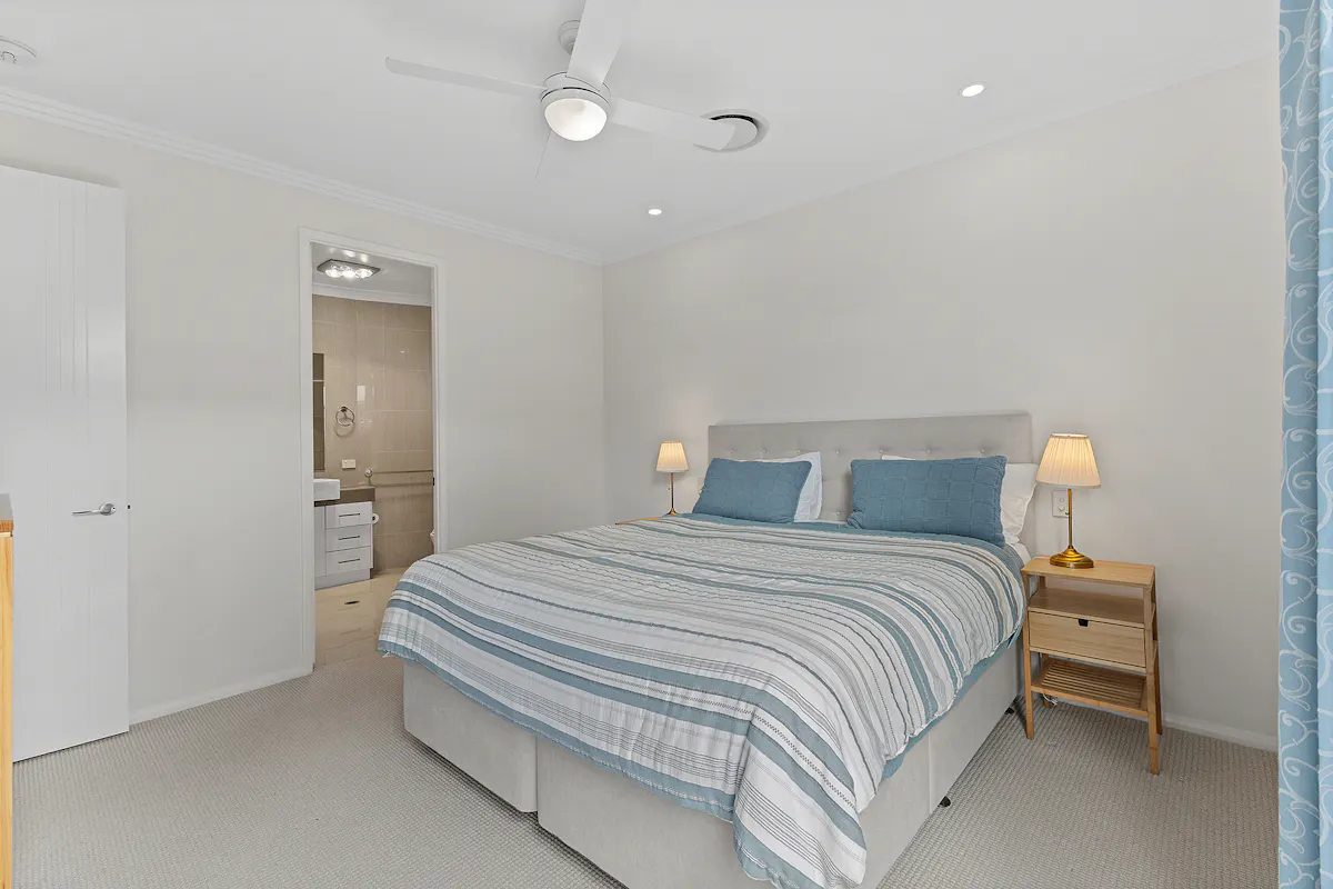 27 Burke Street — photo 12 of 30