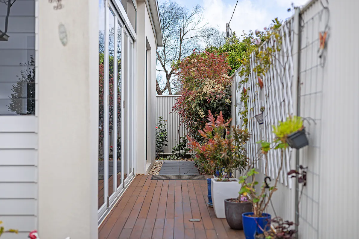27 Burke Street — photo 22 of 30