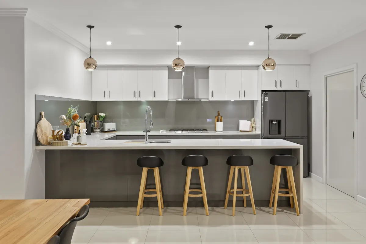 43 Chilvers Street — photo 3 of 27