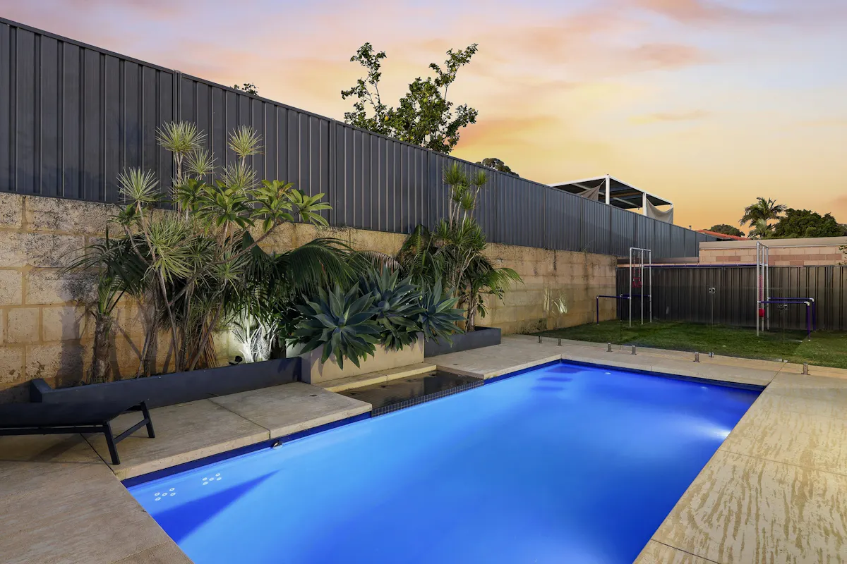 43 Chilvers Street — photo 25 of 27
