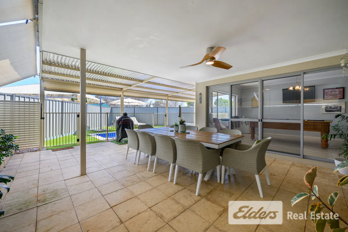 5 Lexar Bend — photo 21 of 23