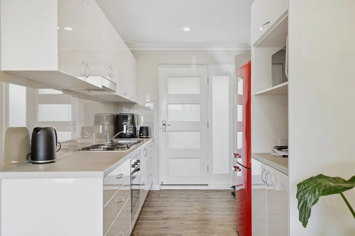 6/32-34 McKenzie Road — photo 7 of 22