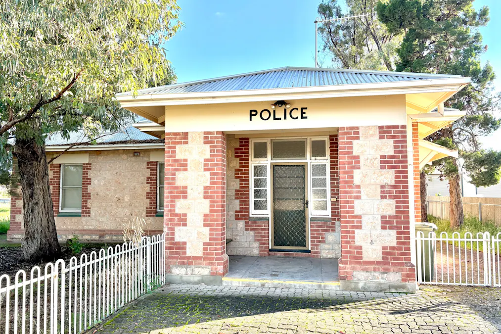 1-5 Hay Terrace, Wirrulla, SA, 5661 - Image 1