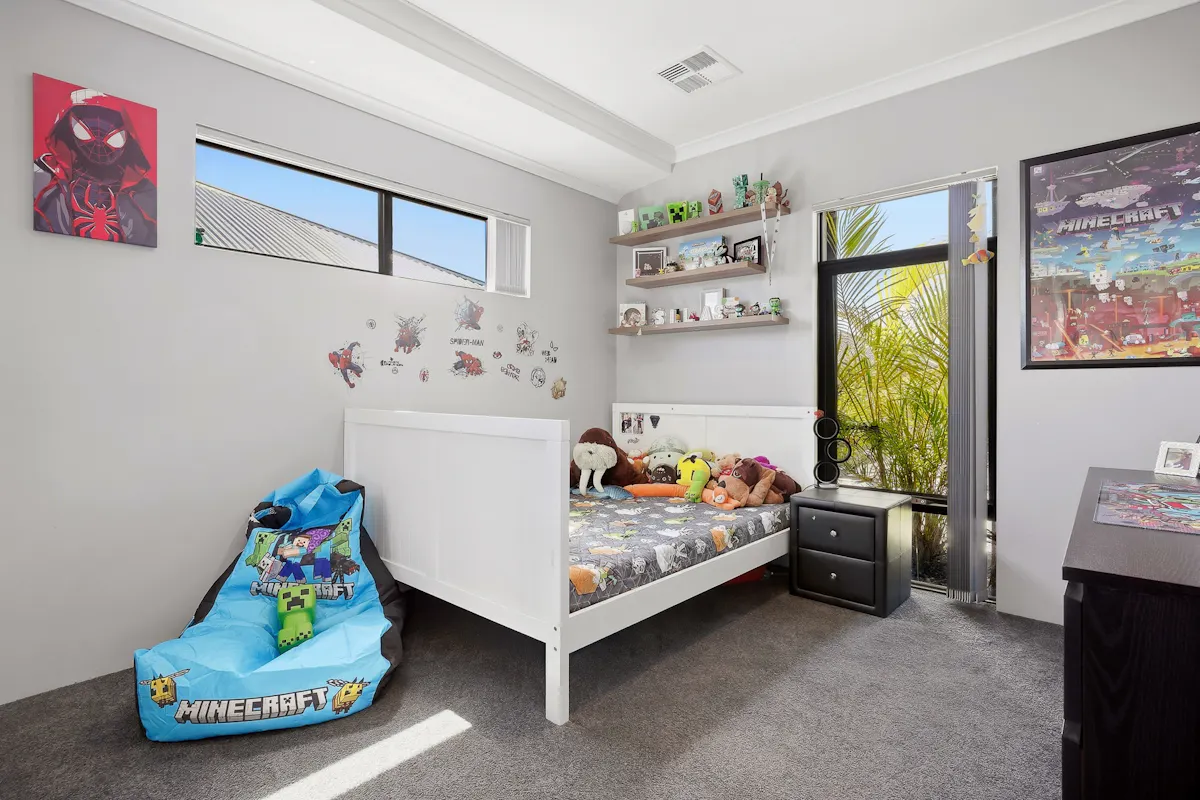 4 Kelvin Terrace — photo 17 of 27