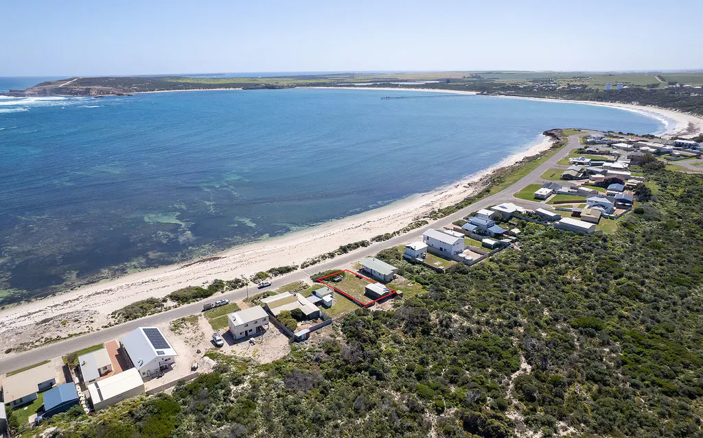 24 Esplanade , Elliston, SA, 5670 - Image 13