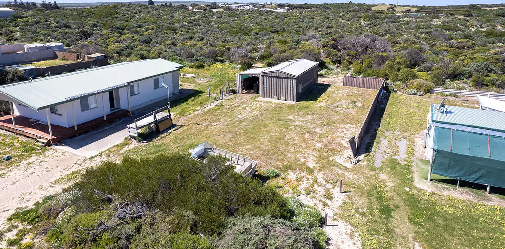 24 Esplanade , Elliston, SA, 5670 - Image 10