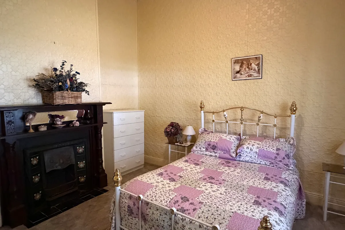 42 Dyer Street — photo 9 of 27