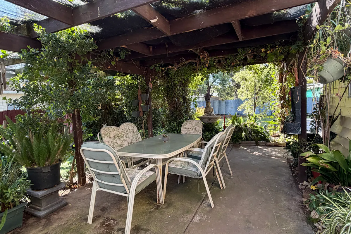 42 Dyer Street — photo 14 of 27