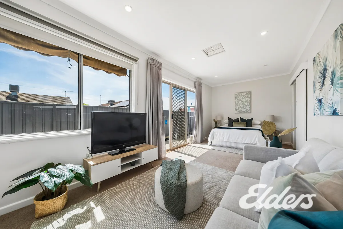 1 Everist Avenue — photo 7 of 19
