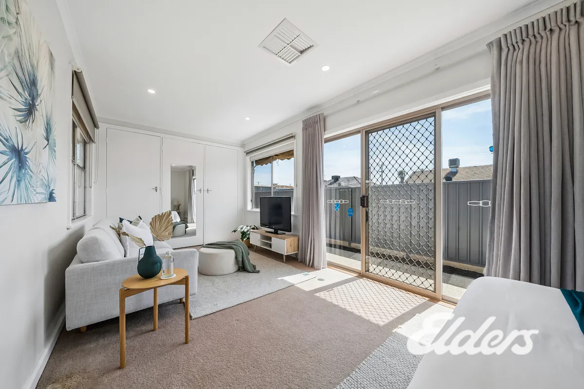 1 Everist Avenue — photo 8 of 19