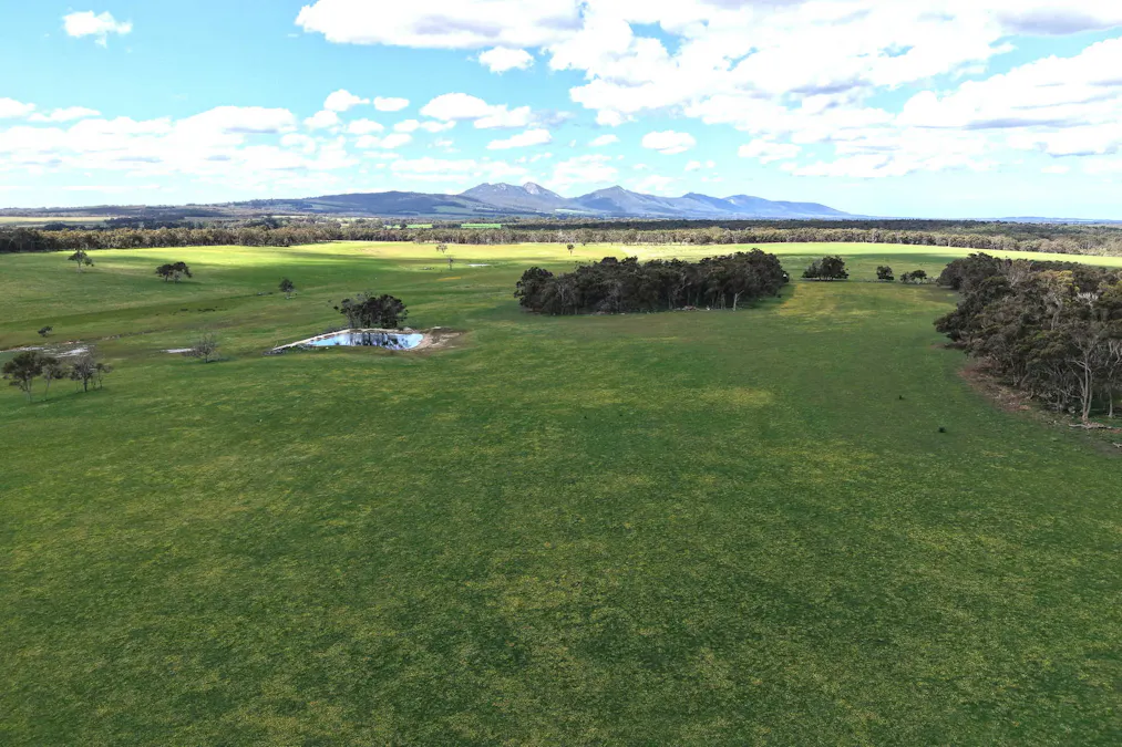 530 Watermans Road, Narrikup, WA, 6326 - Image 3