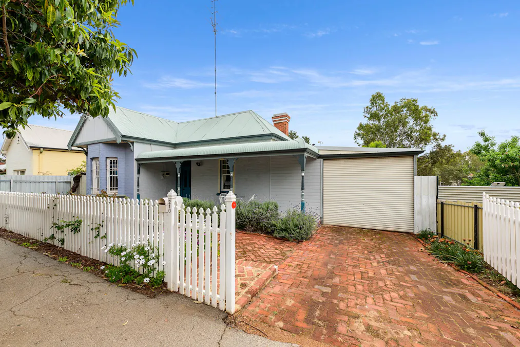 210 Wellington Street West, Northam, WA, 6401 - Image 2