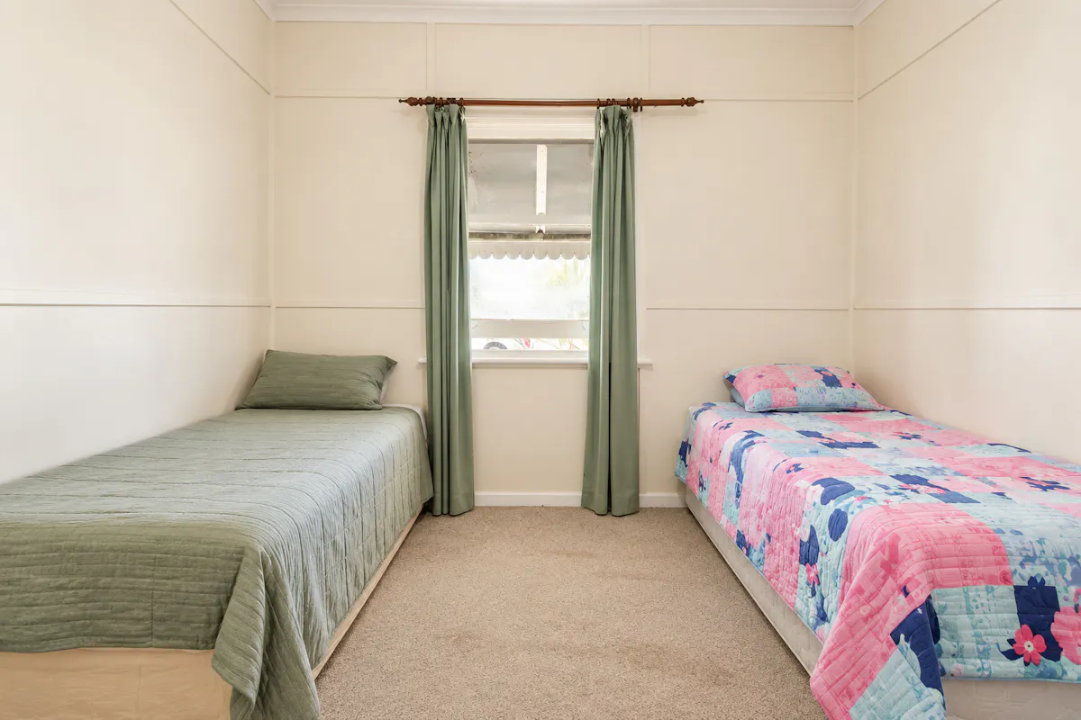 28 Graham Street — photo 6 of 14
