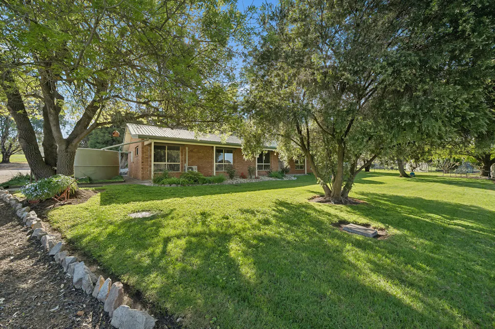 712  Glenrowan - Moyhu Road, Greta West, VIC, 3675 - Image 2