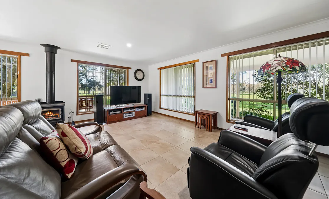 712  Glenrowan - Moyhu Road, Greta West, VIC, 3675 - Image 9