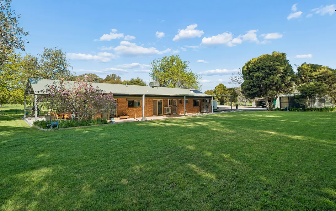 712  Glenrowan - Moyhu Road, Greta West, VIC, 3675 - Image 3