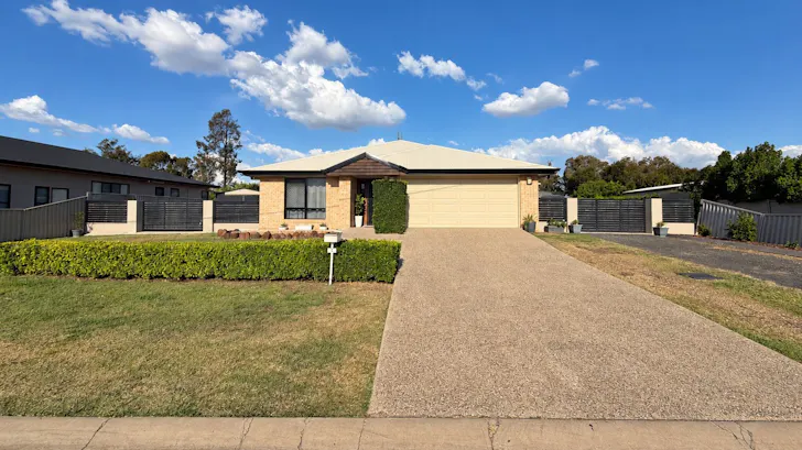 5 Sullivan Crescent, Dalby, QLD, 4405