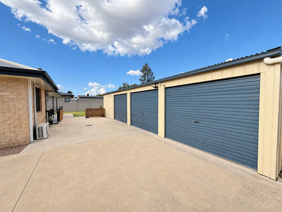 5 Sullivan Crescent, Dalby, QLD, 4405 - Image 15