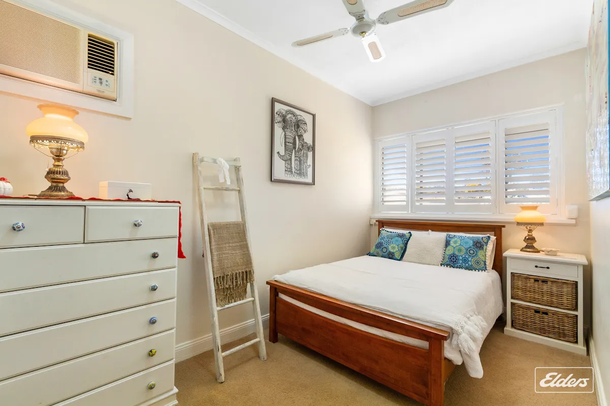 15 Morris Crescent — photo 13 of 30
