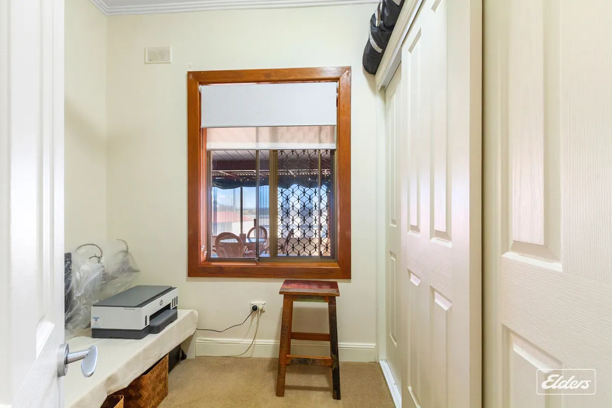 15 Morris Crescent — photo 15 of 30