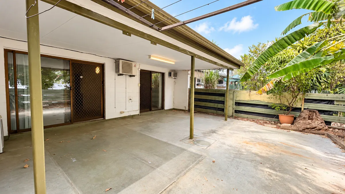 3/3 Livistona Road — photo 13 of 13