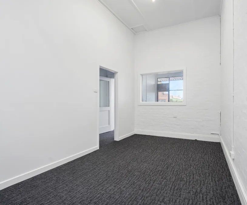 47 Brown Street, Hamilton, VIC, 3300 - Image 6