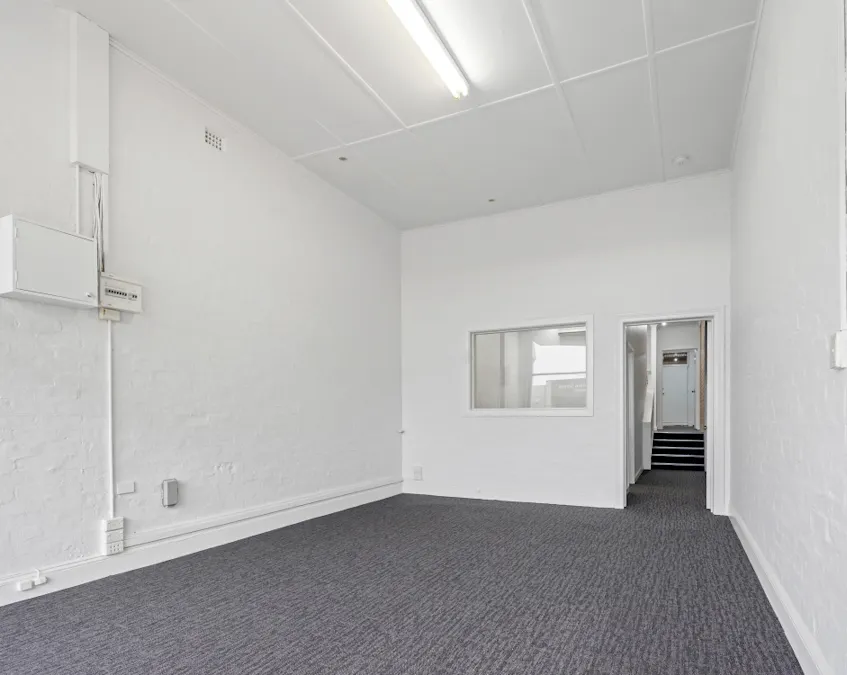 47 Brown Street, Hamilton, VIC, 3300 - Image 4