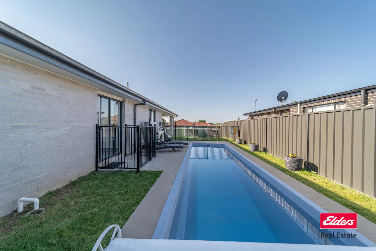 14 Drysdale Close — photo 14 of 17
