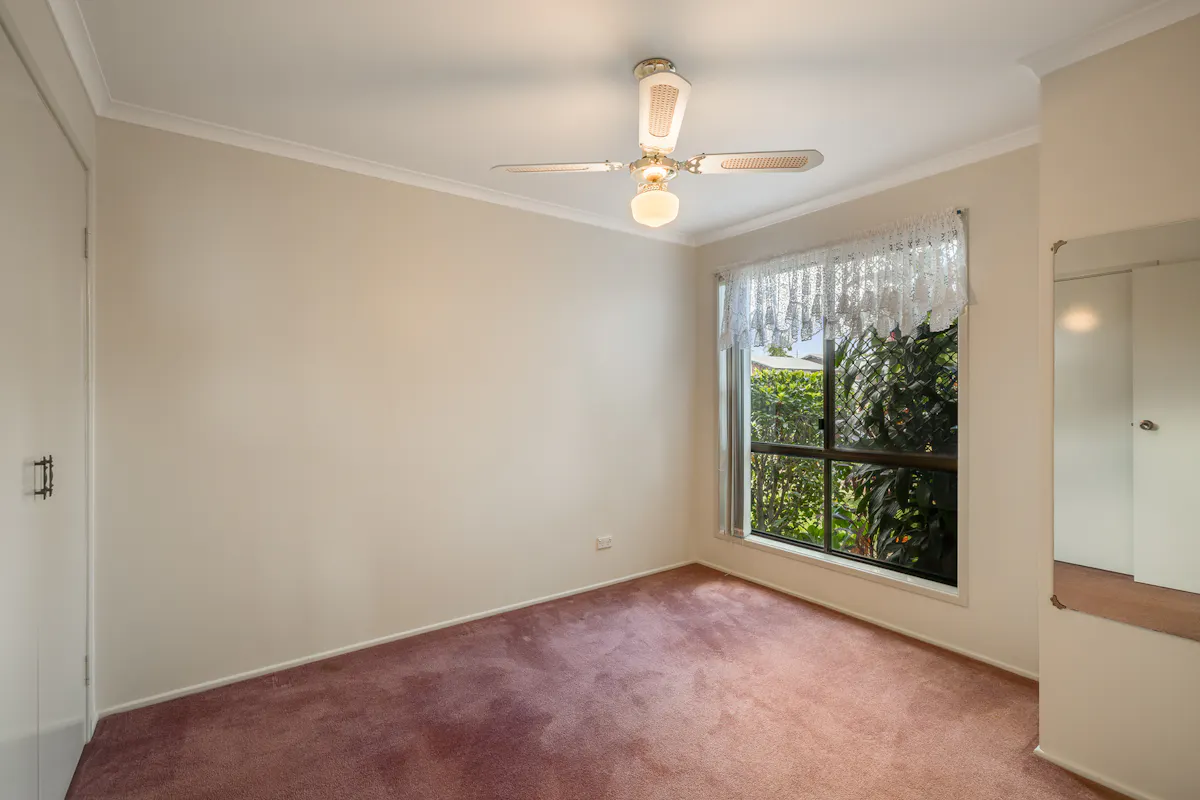 31 Lindberg Street — photo 7 of 11