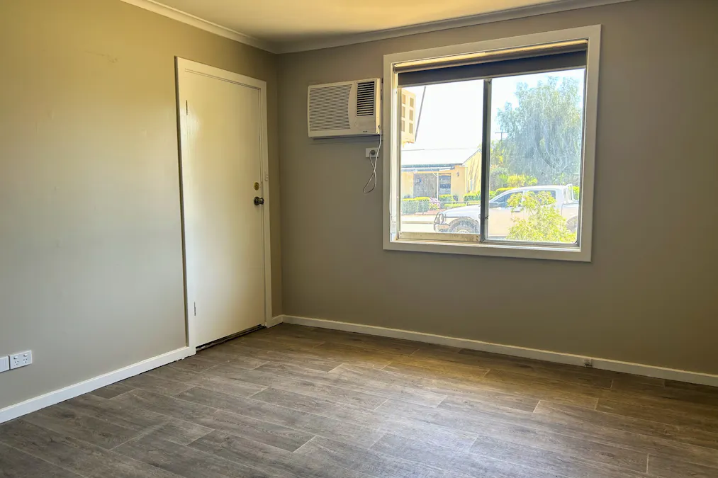 26 Jacobs Street, Waikerie, SA, 5330 - Image 3
