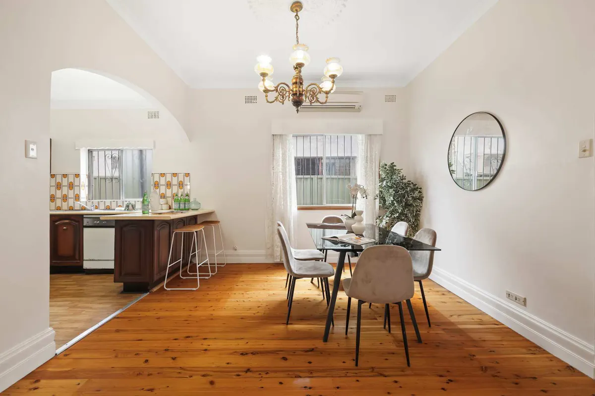 19 Tahlee Street — photo 8 of 20