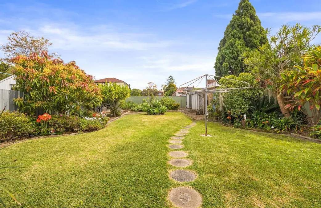 19 Tahlee Street, Burwood, NSW, 2134 - Image 14